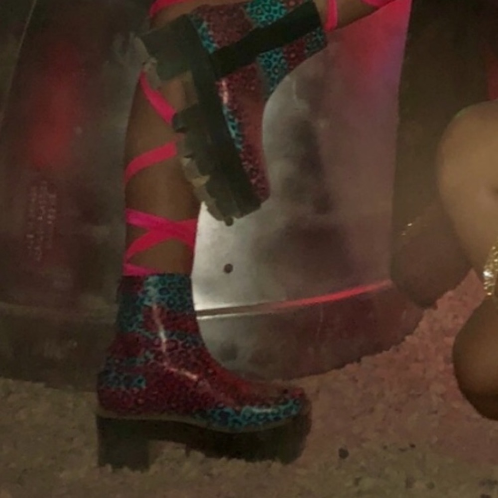 RAVE FESTIVAL Leopard platform boots